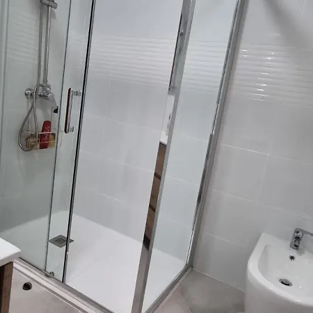 Habitacion Matrimonio A 100 M De La Playa De Poniente * ベニドルム